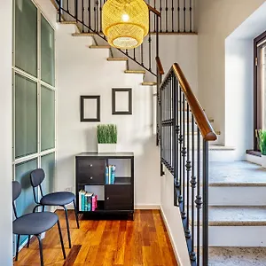 Apartment Elegant 2 Bedrooms Near Duomo 