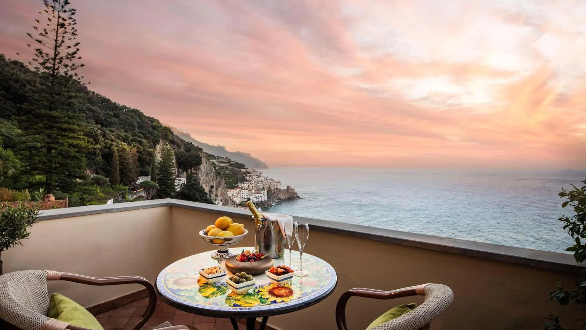 Anantara Convento Di Amalfi Grand Hotel 5*,  Italy